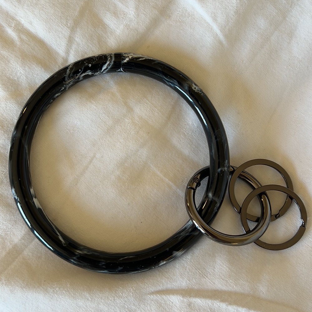 Cute marble acetate bracelet key chain